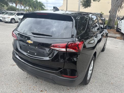 Used 2023 Chevrolet Equinox LS w/ Driver Confidence II Package FWD image 7