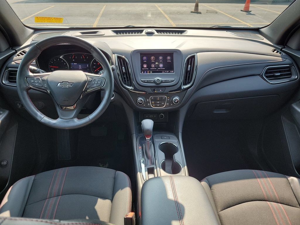 Used 2023 Chevrolet Equinox RS FWD image 13