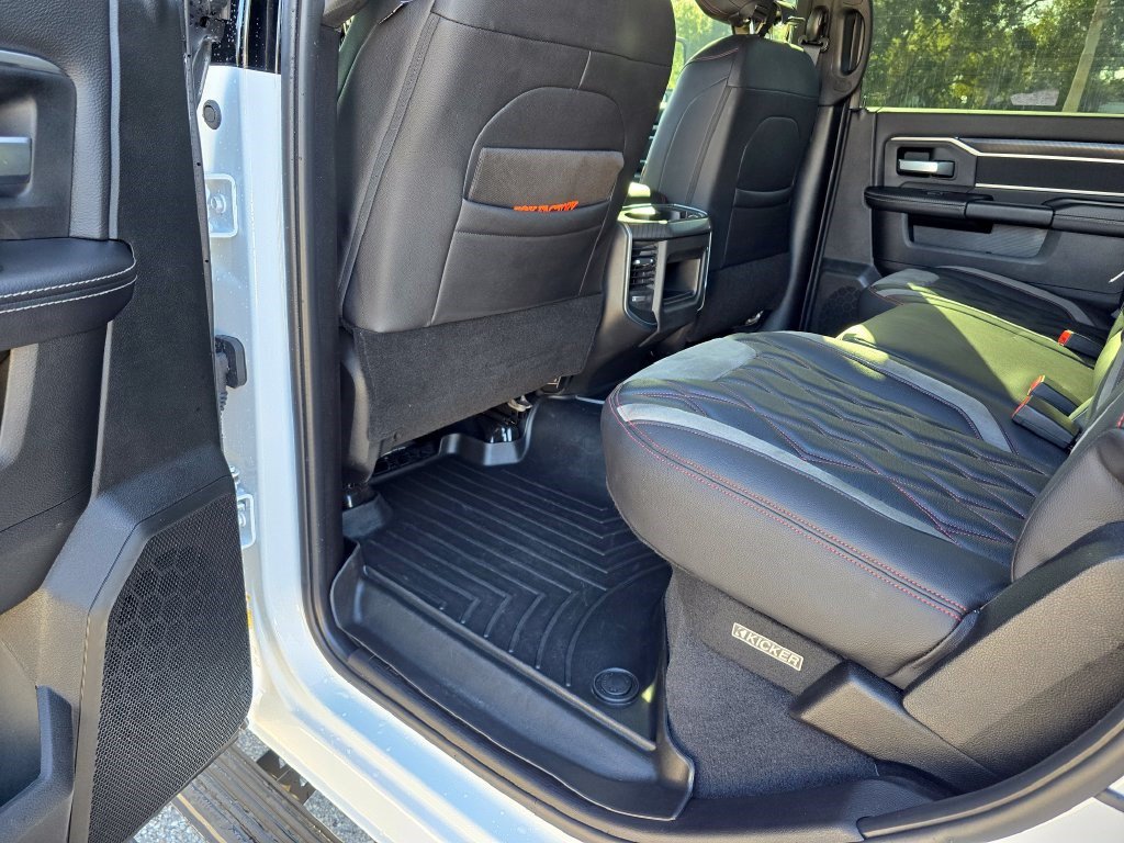Used 2025 RAM 2500 Big Horn AWD/4WD image 38