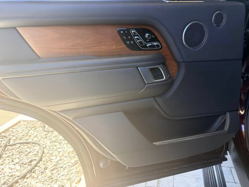 Used 2019 Land Rover Range Rover LWB SV Autobiography AWD/4WD image 23