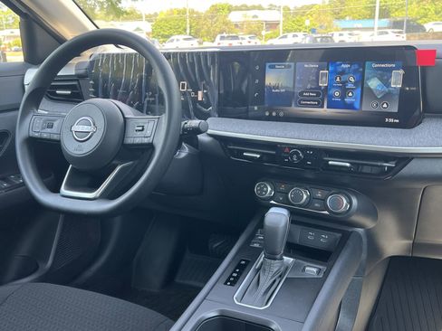 New 2026 Nissan Kicks S FWD image 3