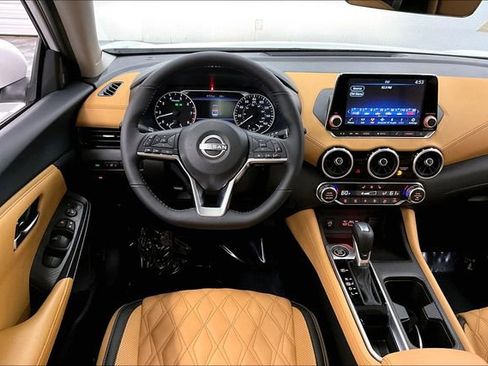 New 2025 Nissan Sentra SV w/ SV Premium Package image 20