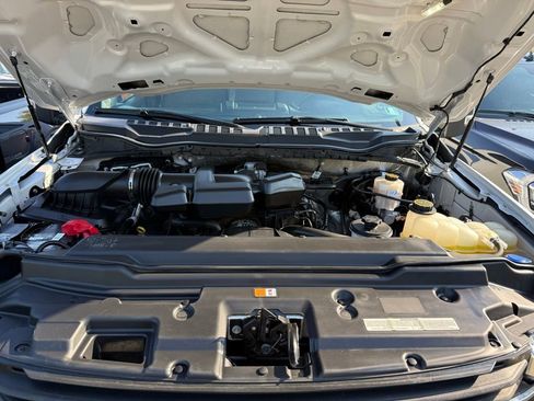 Certified 2019 Ford F250 XLT AWD/4WD image 21