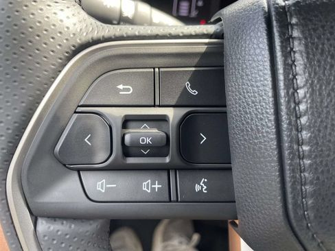New 2026 Toyota 4Runner SR5 RWD image 17
