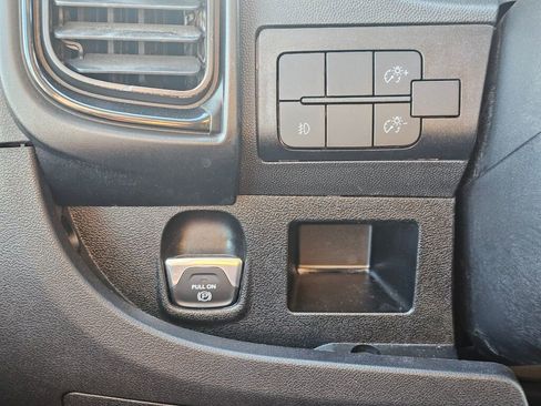 New 2024 RAM ProMaster 3500 w/ Delivery Van Package image 19