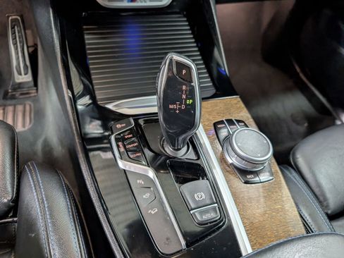 Used 2018 BMW X3 M40i image 17