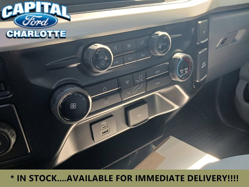 New 2024 Ford F450 XL w/ XL Chrome Package RWD image 7
