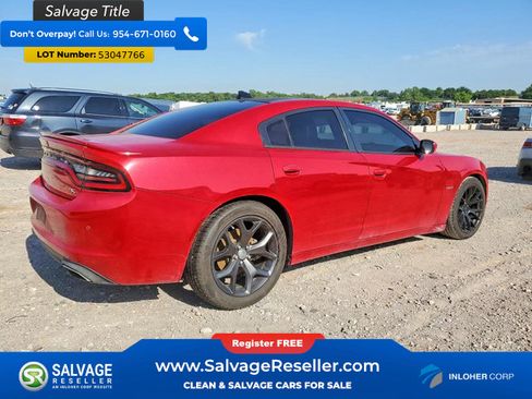Used 2016 Dodge Charger R/T w/ Plus Group RWD image 4