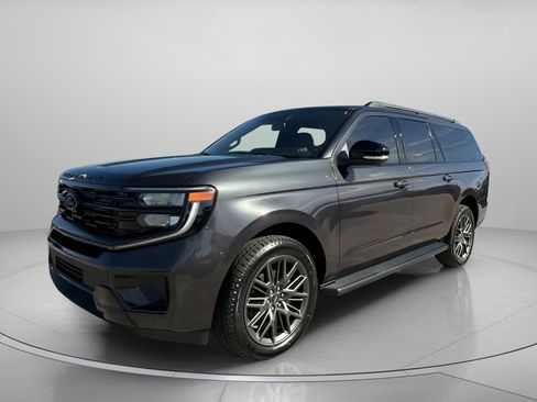 New 2026 Ford Expedition Max Platinum w/ Stealth Appearance Package image 11