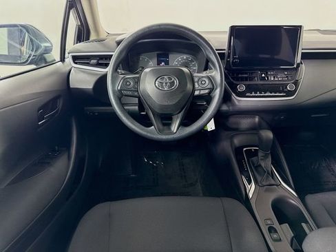 Certified 2025 Toyota Corolla LE FWD image 22