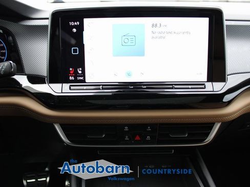Used 2026 Volkswagen Atlas Cross Sport SEL R-Line AWD/4WD image 13