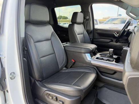 Used 2024 Chevrolet Silverado 1500 LTZ AWD/4WD image 30
