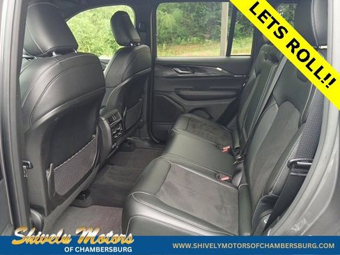 Certified 2023 Jeep Grand Cherokee Altitude image 12