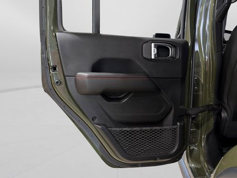 Used 2021 Jeep Wrangler Unlimited Rubicon w/ Uconnect 4C Nav & Sound Group AWD/4WD image 15