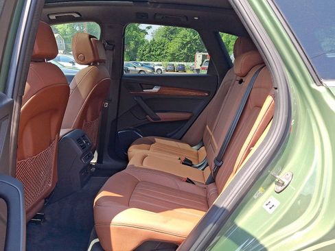 Used 2023 Audi Q5 2.0T Premium w/ Convenience Package AWD/4WD image 26