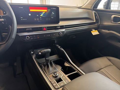 New 2026 Kia Sorento X-Line EX image 24