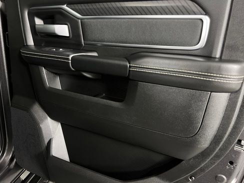 Used 2025 RAM 2500 Big Horn image 29