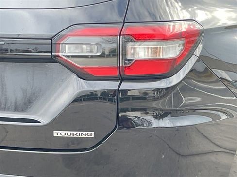 Certified 2024 Honda Pilot Touring image 6