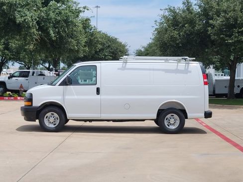 New 2025 Chevrolet Express 2500 w/ Driver Convenience Package RWD image 11