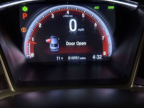 Used 2019 Honda Civic Sport image 19