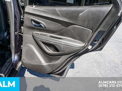 Used 2021 Buick Encore Preferred AWD/4WD image 50
