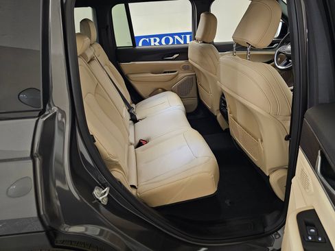 New 2026 Jeep Grand Cherokee Limited image 36