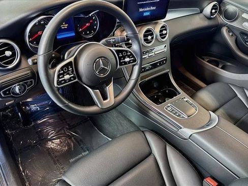 Used 2022 Mercedes-Benz GLC 300 4MATIC image 9