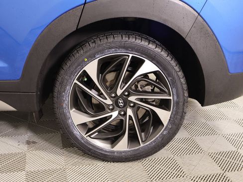Used 2019 Hyundai Tucson Sport image 18