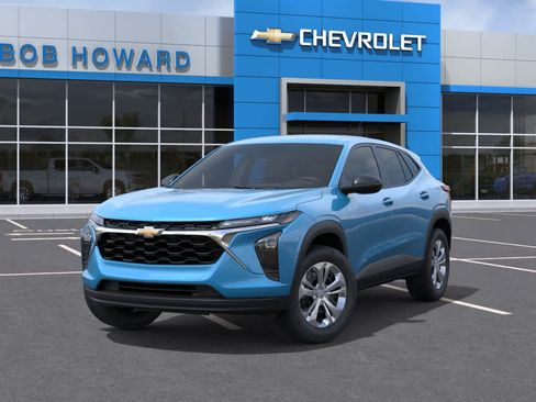 Used 2026 Chevrolet Trax LS w/ Driver Confidence Package FWD image 6