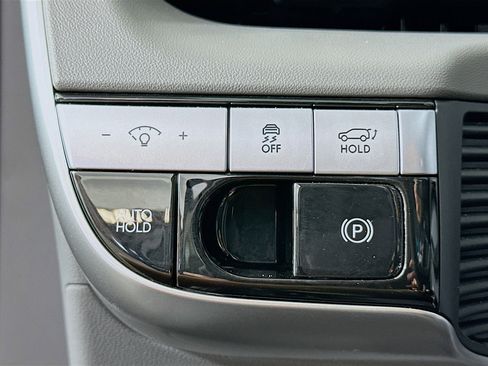 Used 2024 Hyundai Ioniq 5 SEL RWD image 17