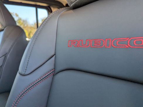 New 2026 Jeep Gladiator Rubicon w/ Safety Group image 12