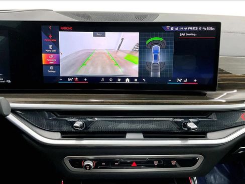 Used 2025 BMW X5 xDrive50e image 25