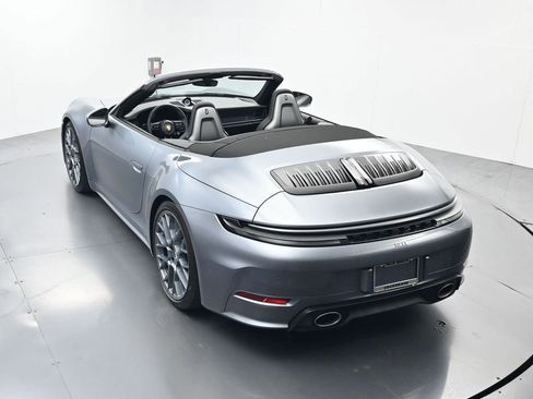 Used 2026 Porsche 911 Carrera T RWD image 47