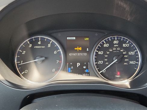 Used 2016 Mitsubishi Outlander GT AWD/4WD image 18