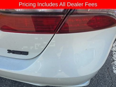 Used 2023 Toyota Camry XSE FWD image 13