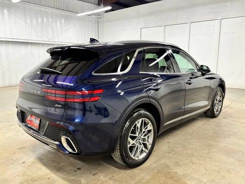 Used 2025 Genesis GV70 2.5T AWD/4WD image 7