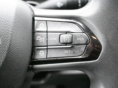 Used 2025 RAM ProMaster 2500 w/ Convenience Group FWD image 12