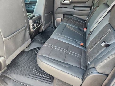 Used 2024 Chevrolet Silverado 1500 High Country image 32