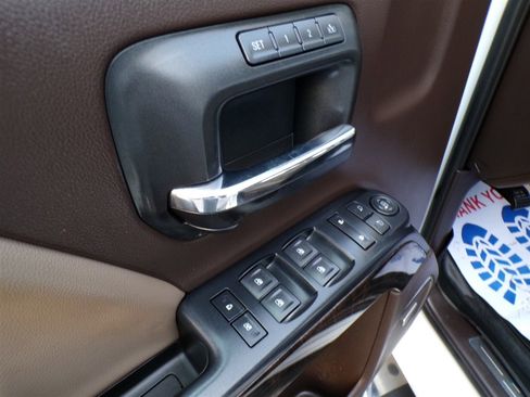 Used 2015 GMC Sierra 3500 Denali w/ Duramax Plus Package image 24