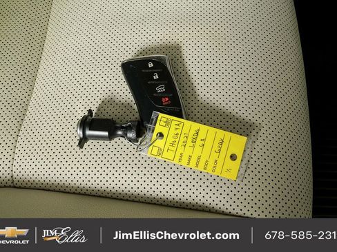 Used 2021 Lexus GX 460 Premium w/ Premium Package image 27