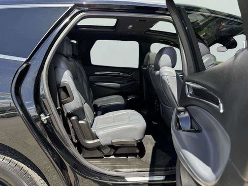 Used 2023 Buick Enclave Essence w/ Experience Buick Package FWD image 40
