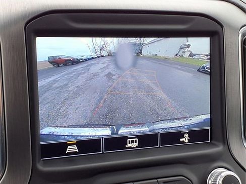 Certified 2022 GMC Sierra 1500 Denali w/ Denali Premium Package image 8