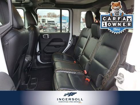 Used 2021 Jeep Wrangler Unlimited Sahara image 28