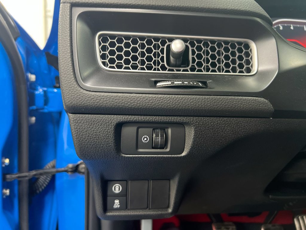 Used 2025 Honda Civic Type R image 17