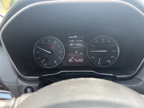 Certified 2025 Subaru Outback Onyx Edition AWD/4WD image 19