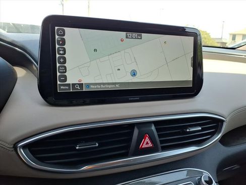 Used 2023 Hyundai Santa Fe SEL image 10