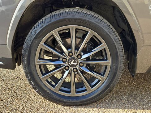 Used 2024 Lexus LX 600 F Sport image 11