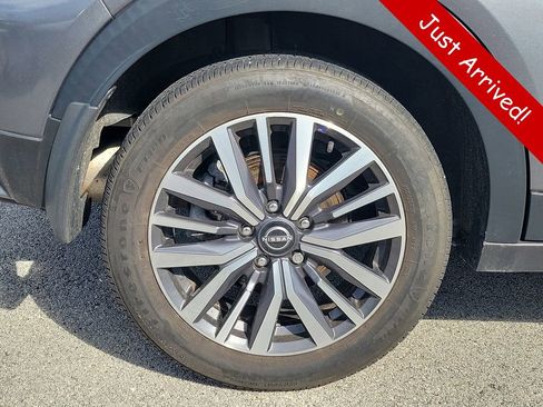 Used 2024 Nissan Kicks SV image 5