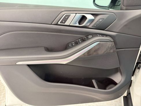Certified 2024 BMW X5 xDrive40i AWD/4WD image 13