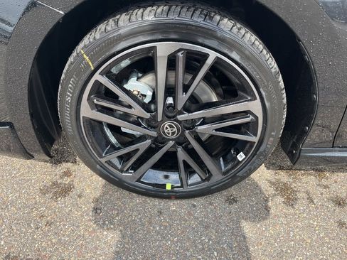 Used 2026 Toyota Camry XSE FWD image 11